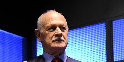 Poster der Serie 5:00 p.m.-6:00 p.m.