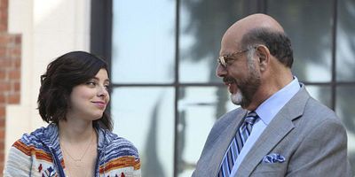 Poster der Serie Die neue Verteidigungstrategie