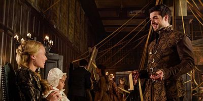 Poster der Serie Pulling Strings