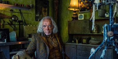 Poster der Serie Leopard Stalks in Snow