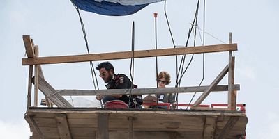 Poster der Serie Don't Be Ridiculous