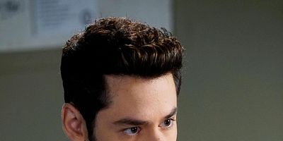 Poster der Serie The Glove That Rocks the Cradle