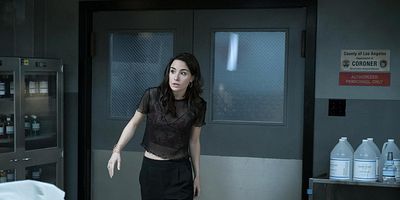 Poster der Serie For Love And Money