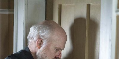 Poster der Serie Over the River and Through the Woods