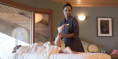 Poster der Serie Mr. and Mrs. Mazikeen Smith