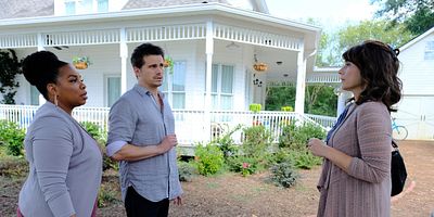 Poster der Serie Brutal Acts of Kindness