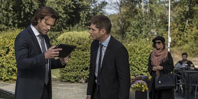 Poster der Serie War of the Worlds