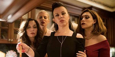 Poster der Serie The Scrap Yard of Childish Things