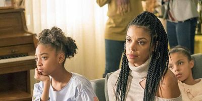 Poster der Serie Einmal im Jahr