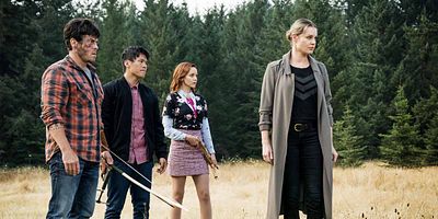 Poster der Serie And the Trial of the One