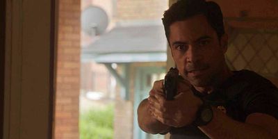 Poster der Serie Crystal