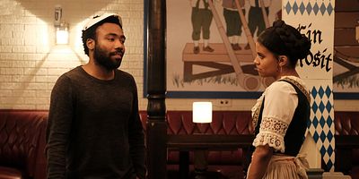 Poster der Serie Helen