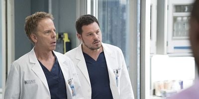 Poster der Serie Hold Back the River