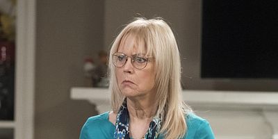 Poster der Serie Mother!