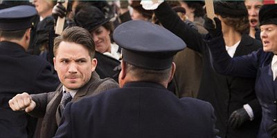 Poster der Serie Mrs. Sherlock Holmes