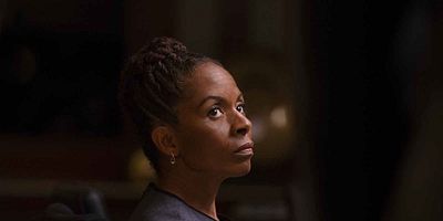 Poster der Serie What's Needed