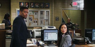 Poster der Serie Fit to Be Tied