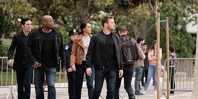 Poster der Serie Patron Saint