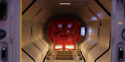 Poster der Serie We Are Not Alone