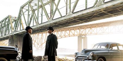 Poster der Serie The Road Less Traveled