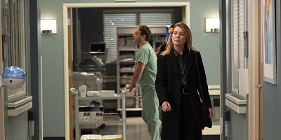 Poster der Serie Flowers Grow Out of My Grave