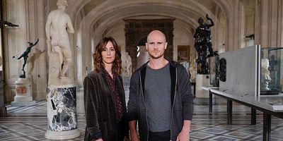 Poster der Serie Une ombre au tableau - Parties 1 et 2