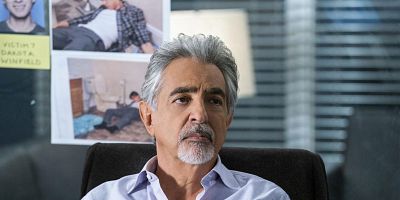 Poster der Serie Broken Wing