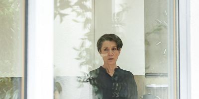 Poster der Serie In Other News