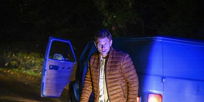 Poster der Serie Damaged Goods