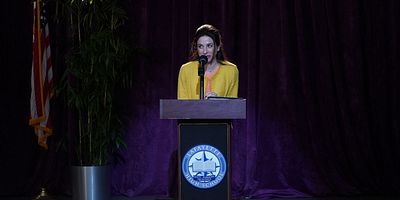 Poster der Serie U-N-R– UNREALISTIC