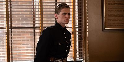 Poster der Serie Drowning in Money