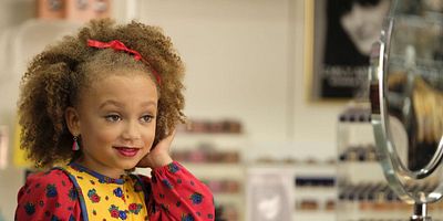 Poster der Serie All She Wants to Do is Dance