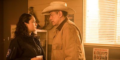 Poster der Serie Resist Not Evil (Elizabeth and Johan's Story)