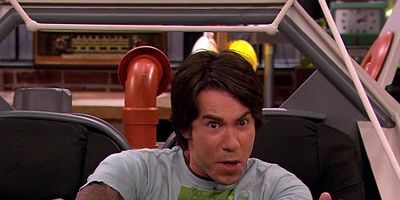 Poster der Serie iGive Away a Car