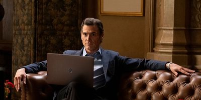 Poster der Serie Play the Queen