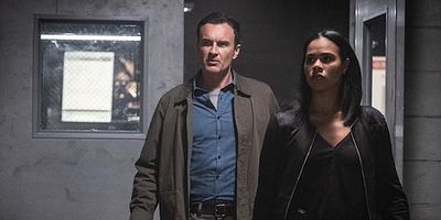 Poster der Serie Hinter der Fassade