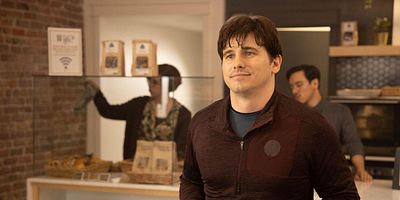 Poster der Serie We're the Howards