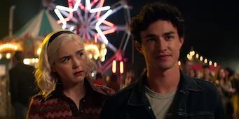 Poster der Serie Heavy is The Crown