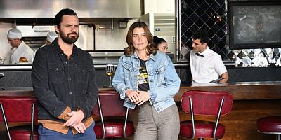 Poster der Serie At All Costs : The Conrad Costas Chronicles