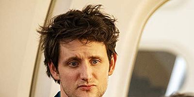 Poster der Serie This Is Physically Hurting Me