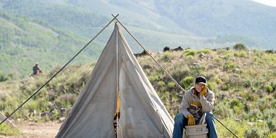 Poster der Serie Freight Trains and Monsters