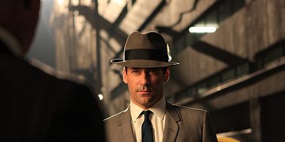 Poster der Serie Six Month Leave