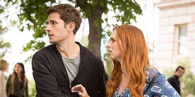 Poster der Serie What Do You Hear