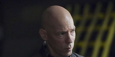 Poster der Serie Zurück in die Zeitschleife