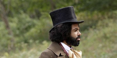 Poster der Serie Hiving the Bees