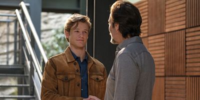 Poster der Serie Resort + Desi + Riley + Window Cleaner + Witness