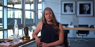 Poster der Serie Inspired: Jessica Heidt, Who Gets All The Lines?