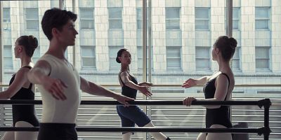 Poster der Serie Corps