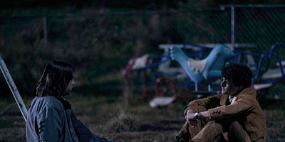 Poster der Serie Der Himmel ist ein Friedhof