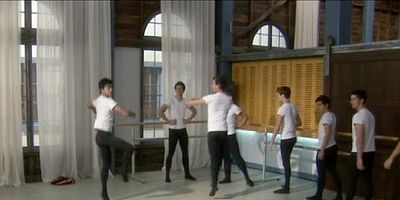 Poster der Serie Faux Pas de Deux